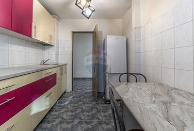 Apartament cu 2 camere de inchiriat in zona Planete - 12