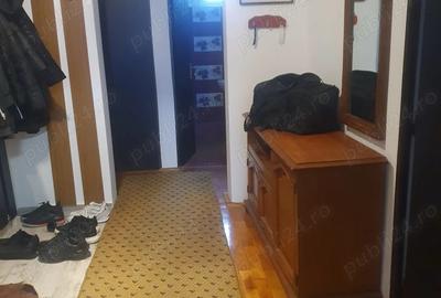 Inchiriez apartament 4 camere central - 3