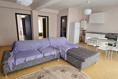 Apartament cu 3 camere semidecomandat în Est - 1