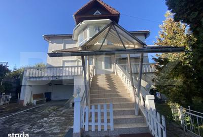 Casă cu 6 camere cu Teren 595 Mp în Central - 18