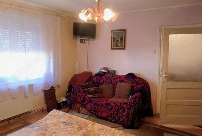 Casă cu 3 camere în Ghirodei - 8