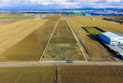 Teren agricol extravilan de 25000 mp, în IAR - 7