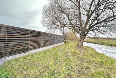 Curte Generoasa Zona Linistita - 2