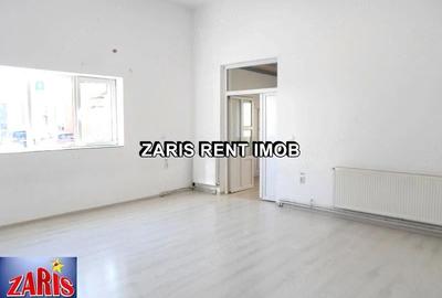 Spațiu comercial, de 130 mp, în Central - 2