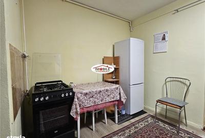 Apartament cu 3 camere decomandat în Vasile Aaron - 5