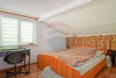 Casă cu 3 camere cu Teren 102 Mp în Schei - 26