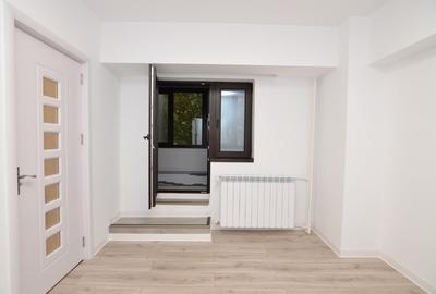 Ultracentral Unirii Fantani 4 Camere 106 mp 1991 renovat recent Comision % - 13