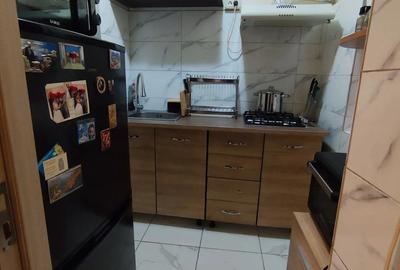 Garsoniera din constructie cu bucatarie, baie si balcon+boxa. - 7