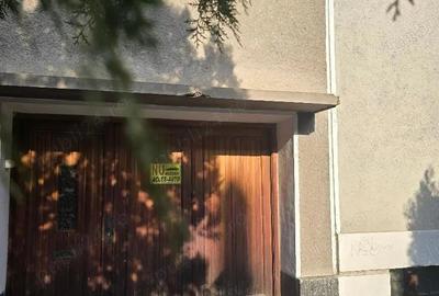 Vand casa ultrac Zona mag Crisul, SC 200 mp, teren 242mp,front stradal mare ,intrare auto, inc oras - 15