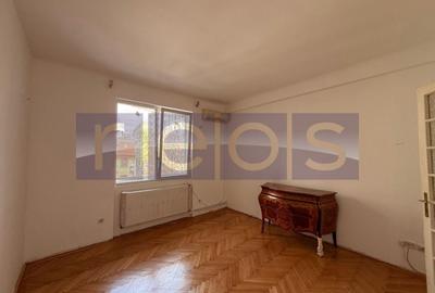 Apartament cu 4 camere circular în Unirii