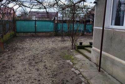 Casă cu 3 camere în Moșnița Veche - 2