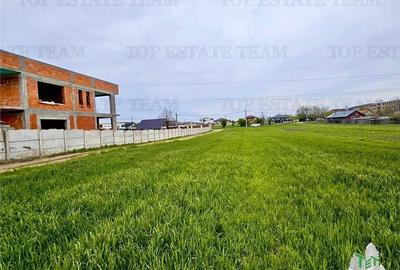 Teren de vanzare pentru complex rezidential cu  toate utilitatile in Caracal / O