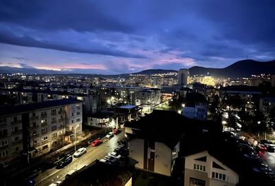 Apartament cu 2 camere decomandat în Piața Centrală - 1