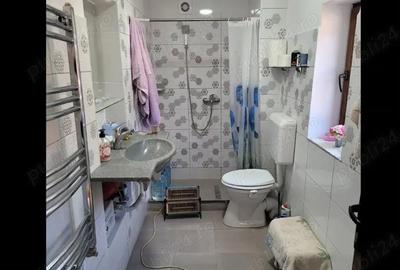 Casă cu 5 camere cu Teren 97 Mp în Central - 8