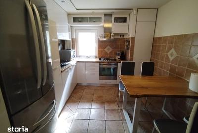 Apartament cu 3 camere decomandat în Centru Civic - 2
