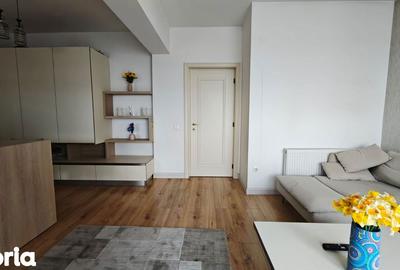 Apartament cu 3 camere în 9 Mai - 16