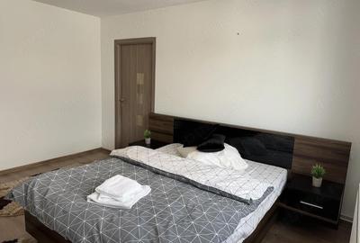 Apartament cu 3 camere decomandat în Central - 2