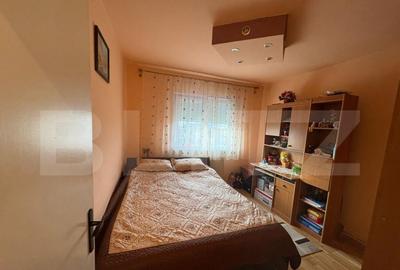 Apartament decomandat cu 3 camere ?i 2 balcoane, zona Vasil - 2