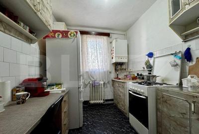 Apartament de vazare, cu 4 camere, 90 mp + balcoane, zona La - 6