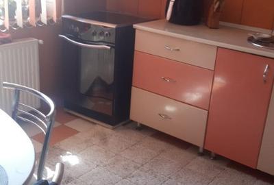 Casă cu 4 camere cu Teren 1200 Mp în Săsar - 10