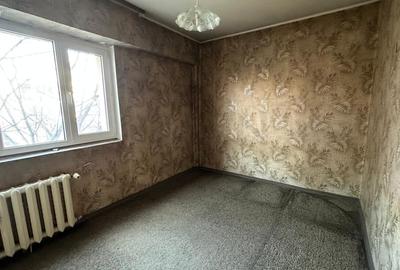 Apartament cu 3 camere decomandat în 1 Mai - 4