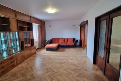 Apartament cu 3 camere decomandat, mobilat în Cotroceni - 6