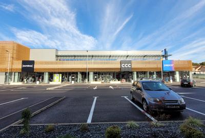 Spatiu comercial de inchiriat Zacaria Retail Park Cisnadie - 2
