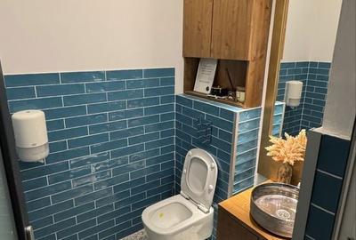 Spațiu comercial, de 80 mp, în Central - 1