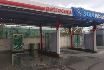 Spalatorie auto cu 3 rampe self service,  afacere la cheie