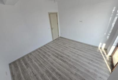 Apartament cu 2 camere decomandat în Girocului - 8