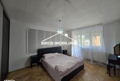 Apartament cu 3 camere în Central - 4