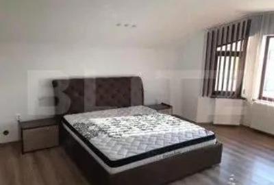 Casa moderna, 5 camere, 230 mp, zona Ford - 3