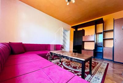 Apartament 3 camere, loc de parcare, zona Olimpia - Stadion
