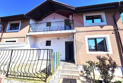 Casă cu 5 camere cu Teren 216 Mp în Sud - 19