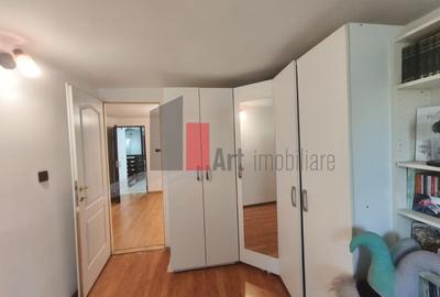 Casă individuală cu 4 camere cu Canalizare în Giulești - 16