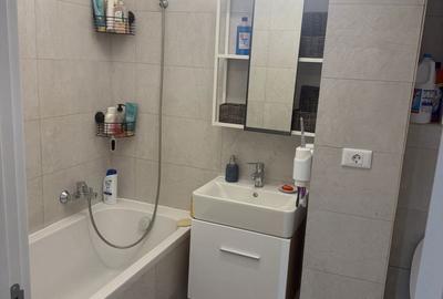 Apartament cu 2 camere decomandat în Militari