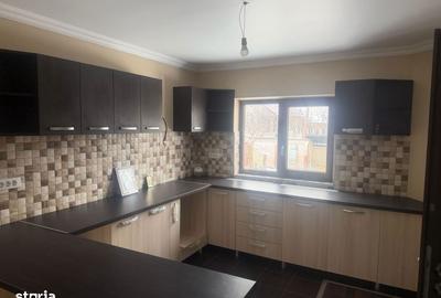 Casă cu 4 camere în Gura Văii - 4