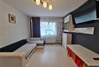 Apartament cu 2 camere semidecomandat, mobilat în Astra