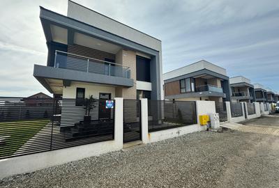 Casa individuala - 150 mp utili - 5 camere - 3 bai - 1