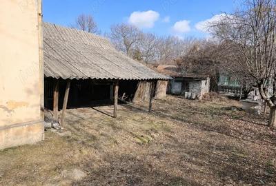 Casă cu 3 camere cu Canalizare în Central - 6