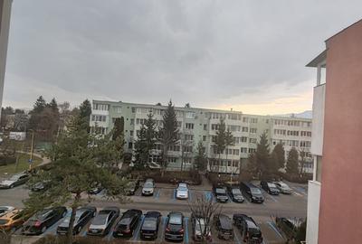 Garsonieră decomandată, mobilată în Astra - 15