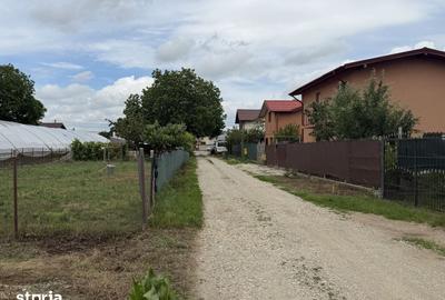 Teren de 2473 mp, în Berceni - 1