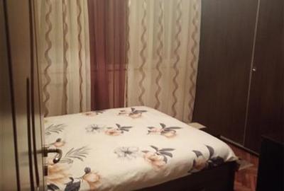 Mobilat si utilat la etaj intermediar aproape de Medicina 2 - 4