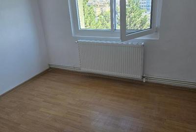 Vand apartament 2 camere in Deva, zona Micro 15 (Lidl), izolat - 9