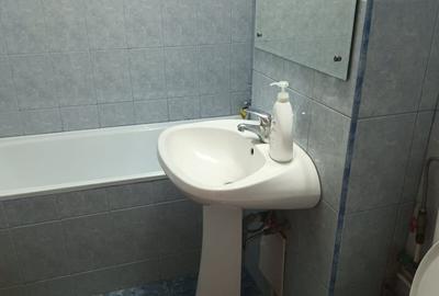 Garsonieră decomandată în Muncii