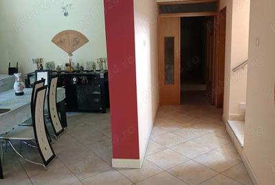 Casă cu 6 camere cu Teren 1000 Mp în Otopeni - 7