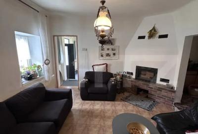 Casă cu 4 camere cu Teren 2292 Mp în Gherla - 11