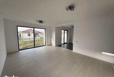 Casă cu 4 camere cu Teren 500 Mp în Orașul Vechi - 1