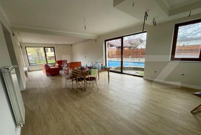 Casă cu 4 camere cu Teren 533 Mp în Central