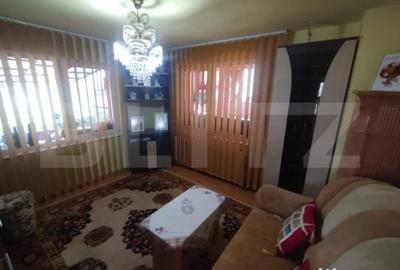 Casă cu 4 camere cu Teren 2000 Mp în Central - 6